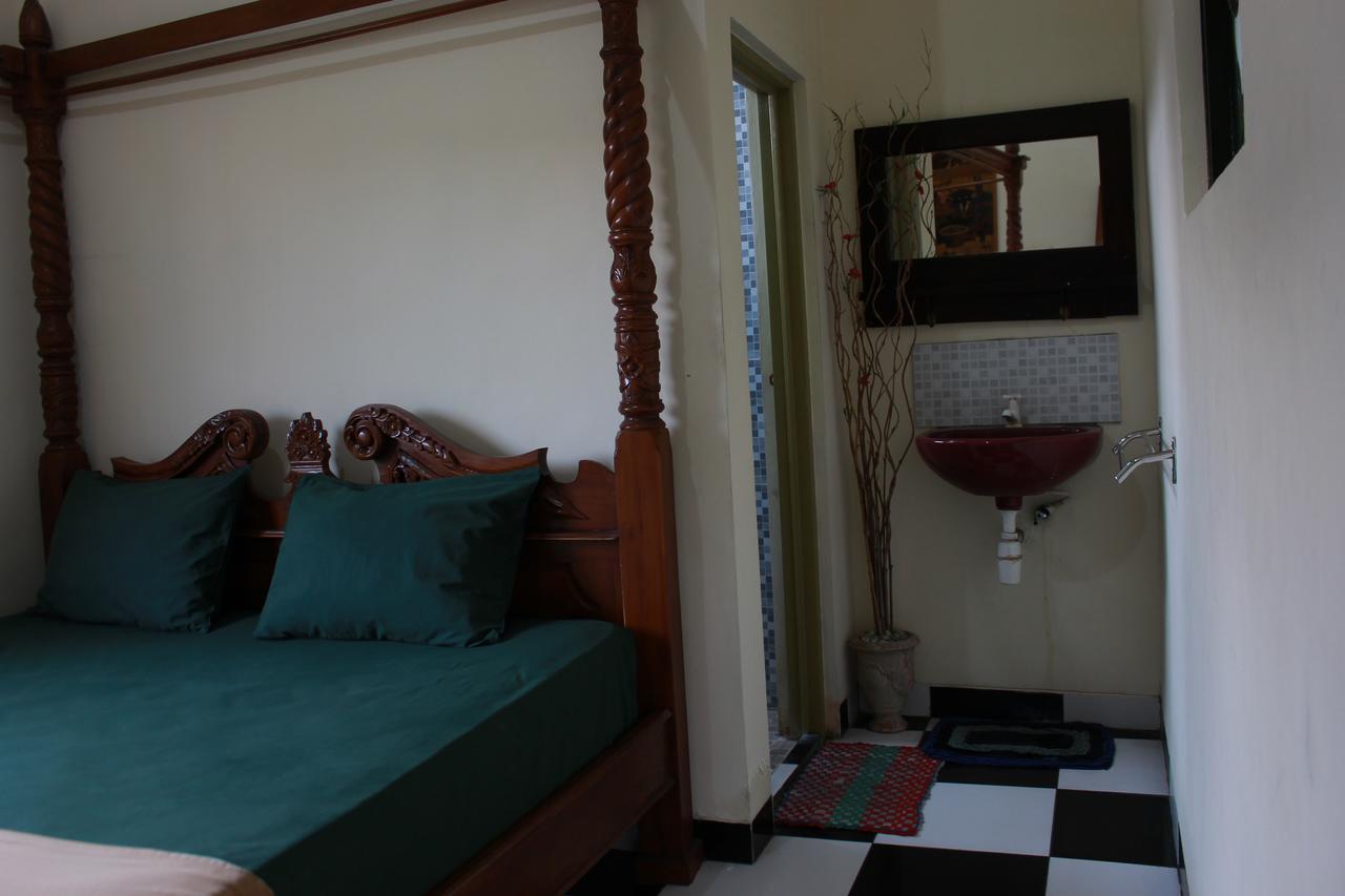 La Javanaise Home Stay Malioboro Yogyakarta Esterno foto