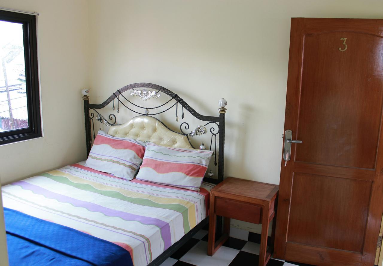 La Javanaise Home Stay Malioboro Yogyakarta Esterno foto