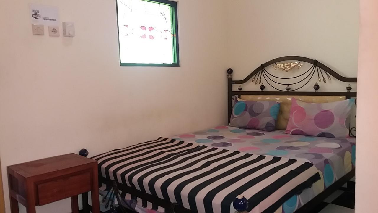 La Javanaise Home Stay Malioboro Yogyakarta Esterno foto