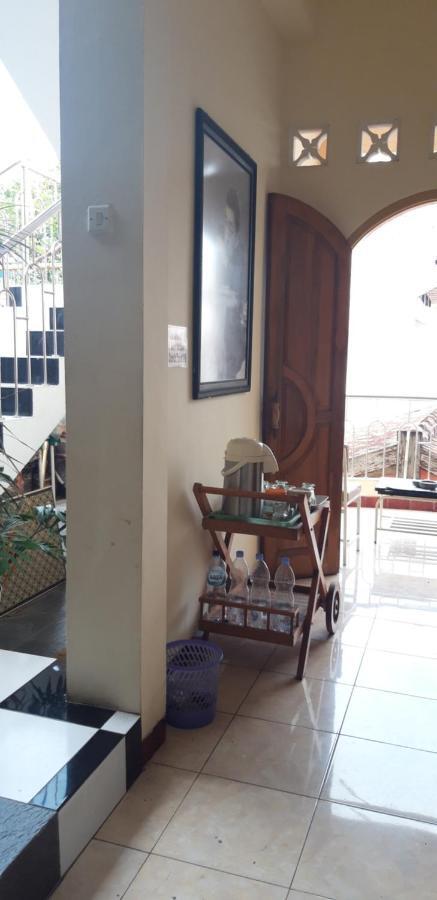 La Javanaise Home Stay Malioboro Yogyakarta Esterno foto