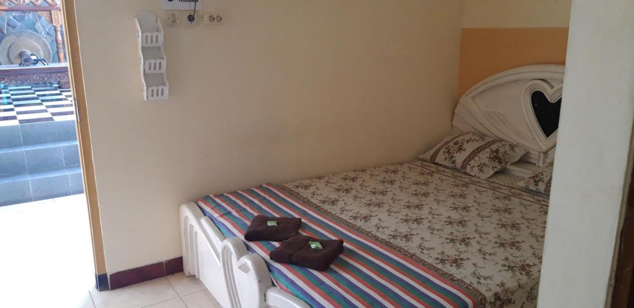 La Javanaise Home Stay Malioboro Yogyakarta Esterno foto
